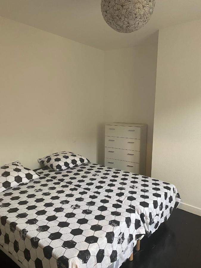 Apartamento Duplex Meublé Hyper Centre St Cere 4 Pers + Lit Bb. Wifi. Saint-Céré Exterior foto